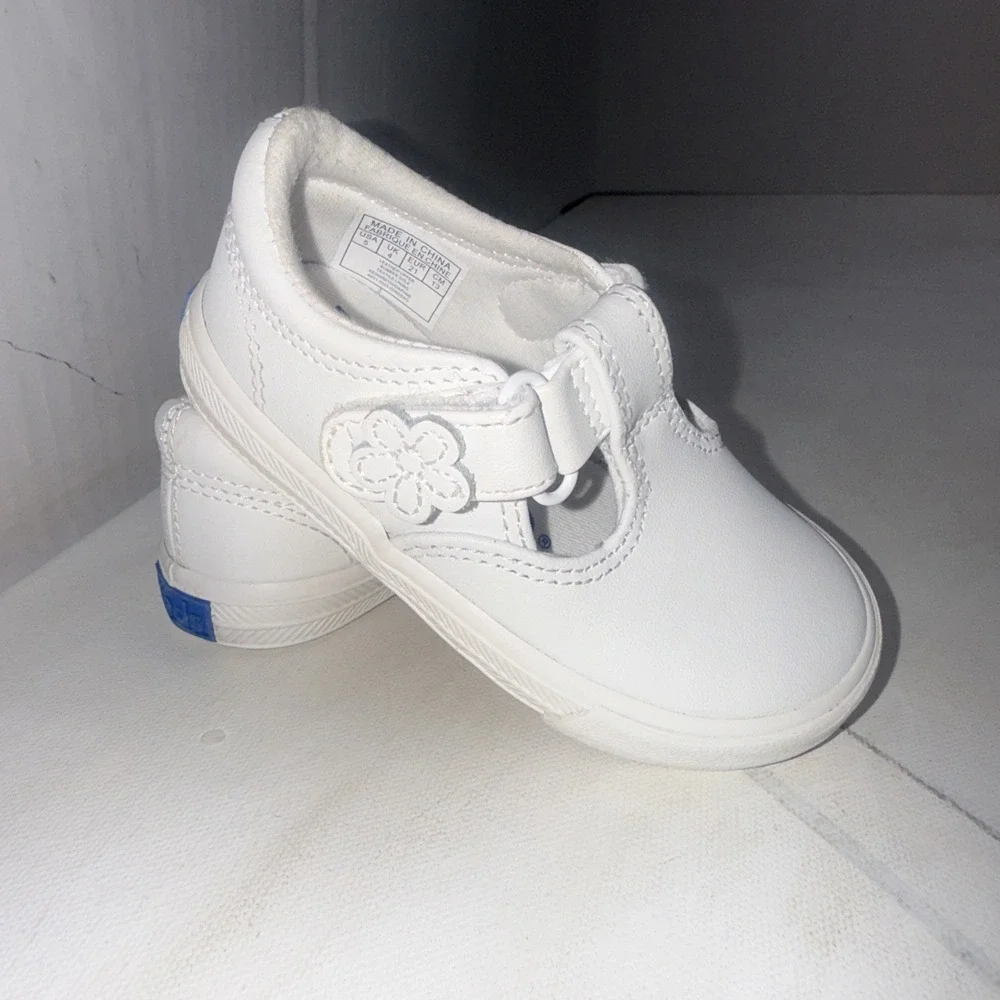 Keds Toddler Size 5 Daphne T-Strap Classic White Leather Mary Jane Girls Walking